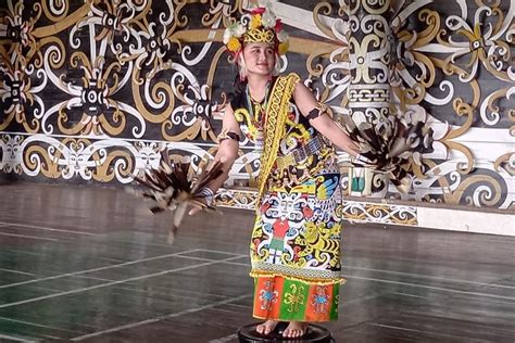 Tari Gong Tari Tradisional Khas Kalimantan Timur