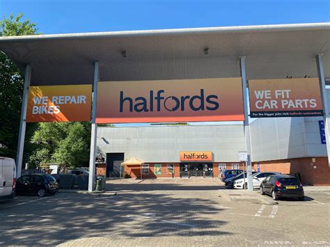 Halfords Hendon Hours Today Opening Closing Saturday Sunday