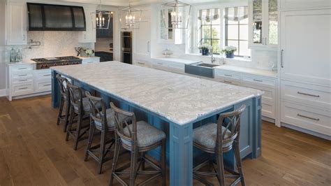 Cambria S Summerhill Design A Coastal Beauty For Light Countertops