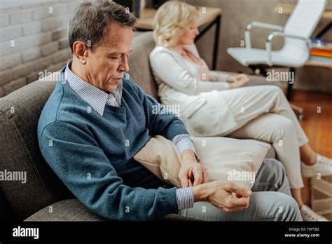 Confused Old Man Hi Res Stock Photography And Images Alamy