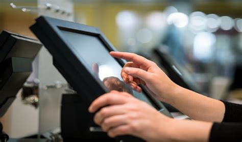 10 Things To Keep In Mind While Selecting The Right Pos Machine For