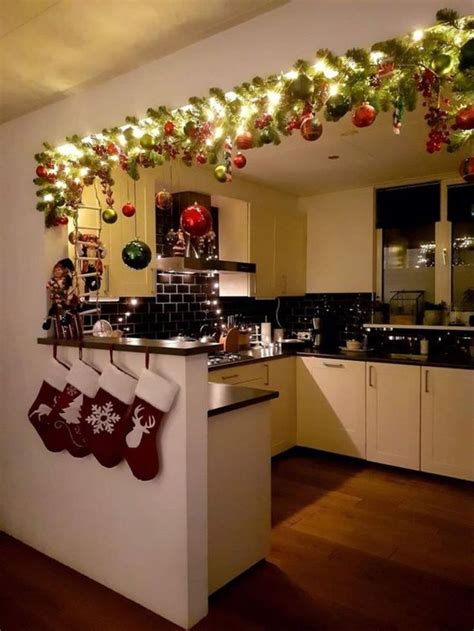 50 Cozy And Creative Small Apartment Christmas Decor Ideas Christmas