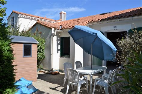 Maisonnette côté dunes à Barbâtre sur l île de Noirmoutier pour 4