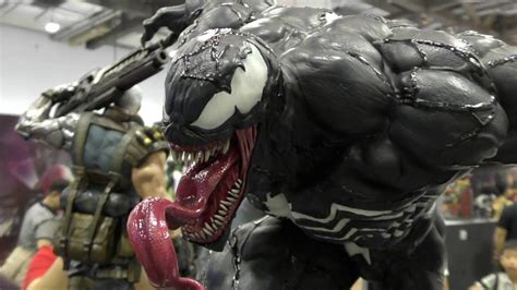 XM Studios Venom 1 4 Scale Statue STGCC 2016 YouTube