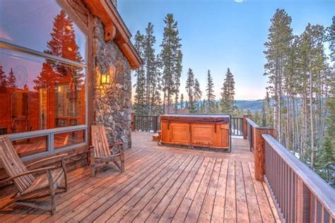 Breckenridge Cabins with Hot Tubs | Ski Lodge with Hot Tub Colorado