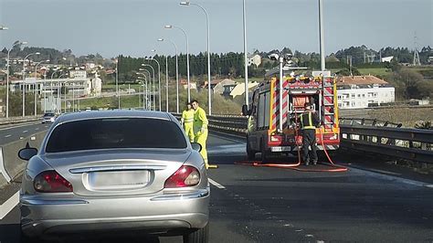 Herido Un Conductor En Abegondo Al Impactar Con Su Coche Contra La