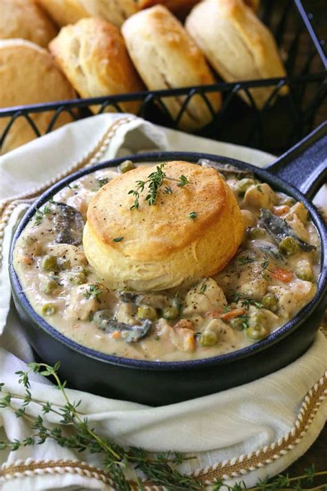 Crock Pot Chicken Pot Pie | Mantitlement