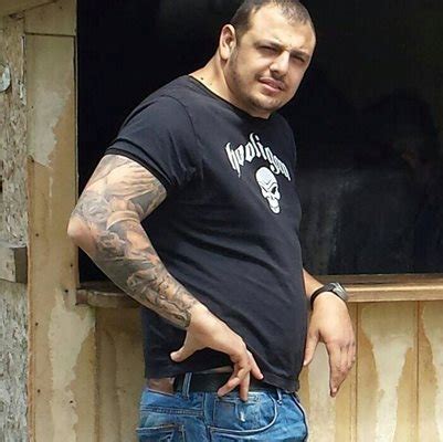 Бабаитът Гаргата, пуснат под гаранция за изнасилване, пак в ареста - за ...