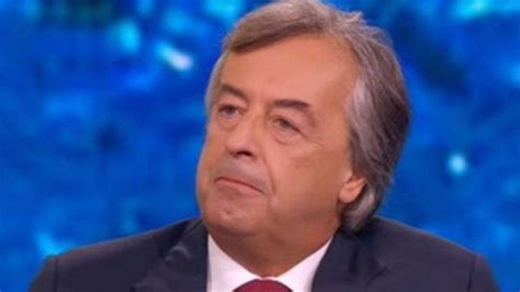 Burioni C Una Speranza Per I Prossimi Mesi Ma Il Covid Poi Potrebbe