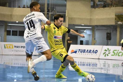 Tubar O Futsal Encara O Blumenau Fora De Casa Nesta Segunda E Ter A