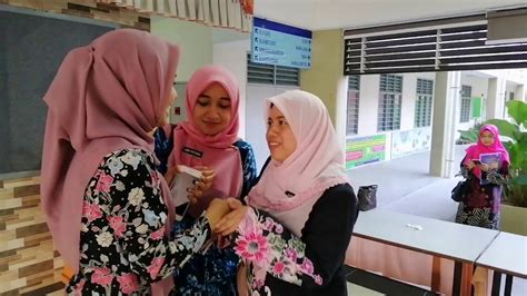 Majlis Perpisahan Cikgu Sakinah Semoga Terus Sukses Di Tempat Baru