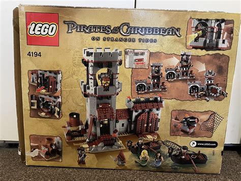 Lego Pirates Of The Caribbean Whitecap Bay Complete All