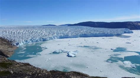 Insights Into A Fast Moving Tidewater Glacier Store Glacier Greenland