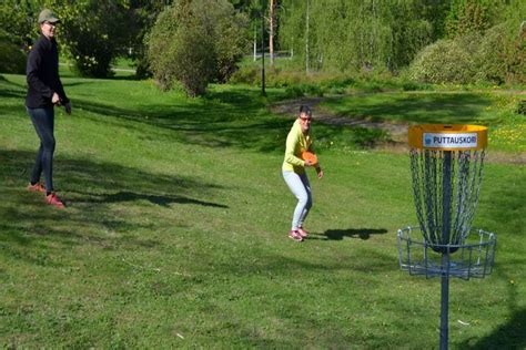 Frisbee Golf Course At Tehtaanpuisto Visit Finland