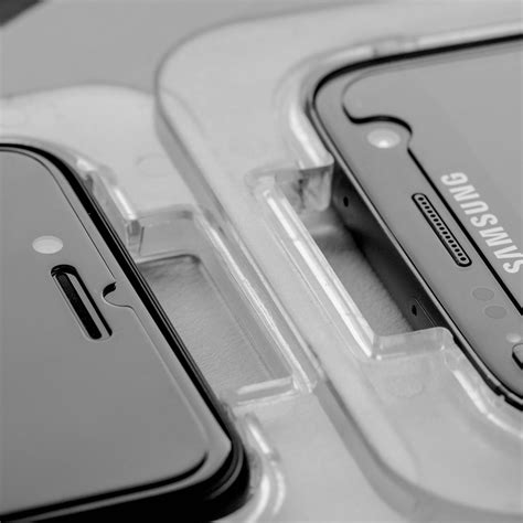 Simple Snap Screen Protectors