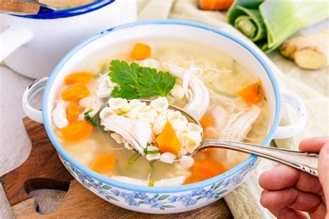 Omas H Hnersuppe Bei Erk Ltung Rezept Eat De