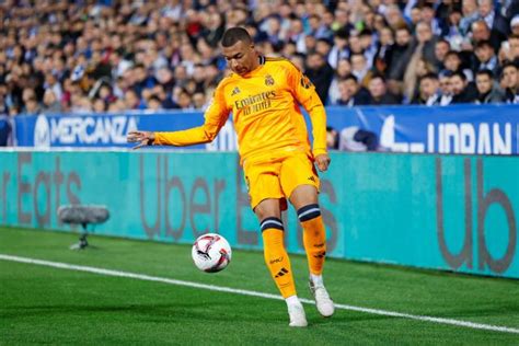 Le Real Avec Kylian Mbapp Et Brahim Diaz Titulaires Devant Contre