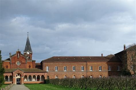 Abbaye Notre Dame Des Dombes Au Plantay Patrimoine S De L Ain