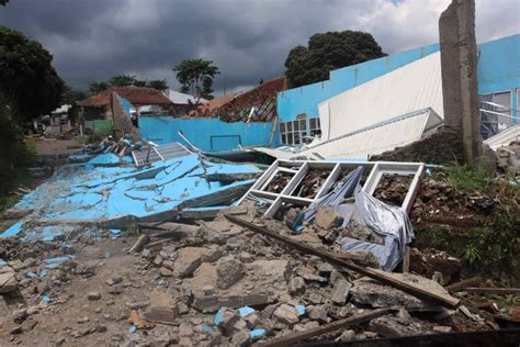 Update 271 Warga Meninggal Dunia Akibat Gempa M5 6 Di Cianjur