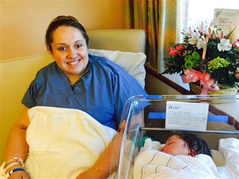 Woman Gives Birth An Hour After Learning Shes Pregnant