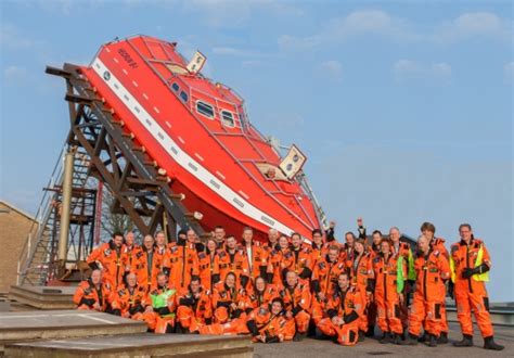 Boardingtests Verhoef Access Freefall Lifeboat Technology