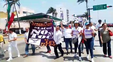 Marchan en defensa de la Suprema Corte en México Grupo Milenio