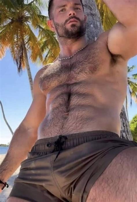 Fit Hairy Men Beautiful Yetifit