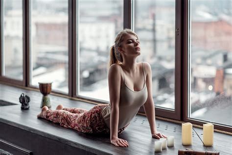 Wallpaper Women Blonde Sitting Photography Big Boobs Dress Tank