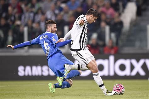 Mandzukic Stende L Empoli Foto Sportmediaset