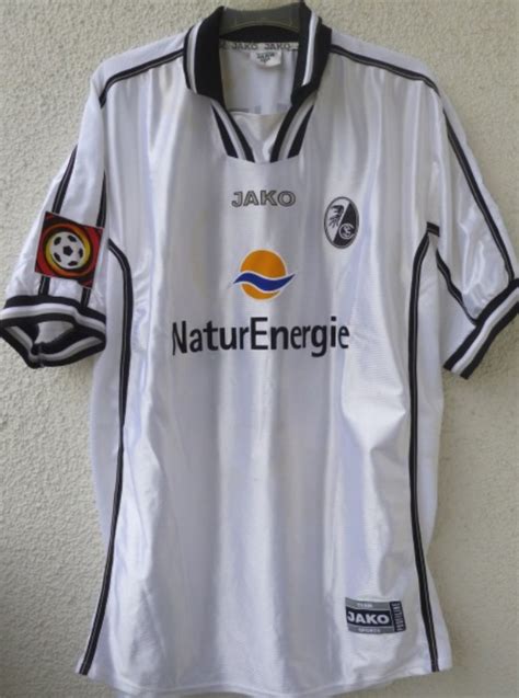 SC Freiburg 2001-02 Third Kit