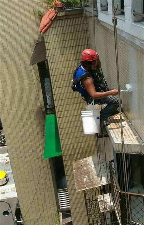 蜘蛛人外牆防水 開鑫外牆防水 外牆防水工程新北市外牆工程建築世界新北廠商