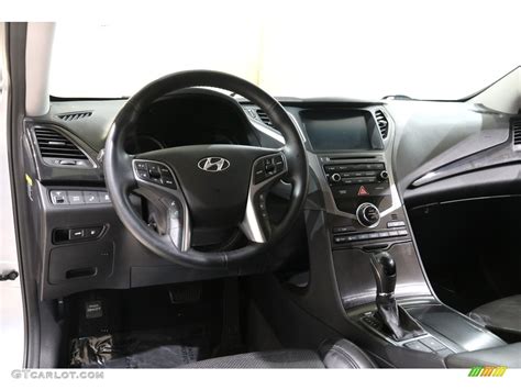 2016 Hyundai Azera Standard Azera Model Dashboard Photos GTCarLot