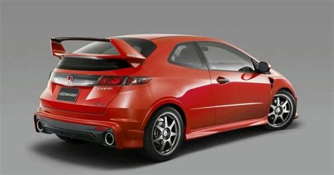 A Detailed Look Back At The 2007 2011 Honda Civic Type R FN2