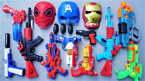 Mencari Mainan Tembak Tembakan Realistic Pistol AK47 Spiderman Iron Man