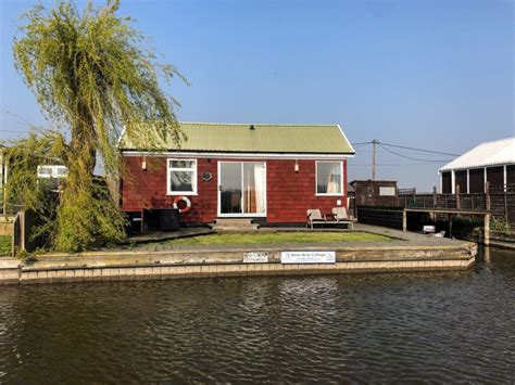 Riverside Rentals Cottages Norfolk Broads