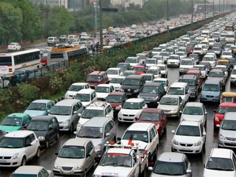 Delhi Lost Over Inr 9 Cr Because Of Waterlogged Roads And Crawling