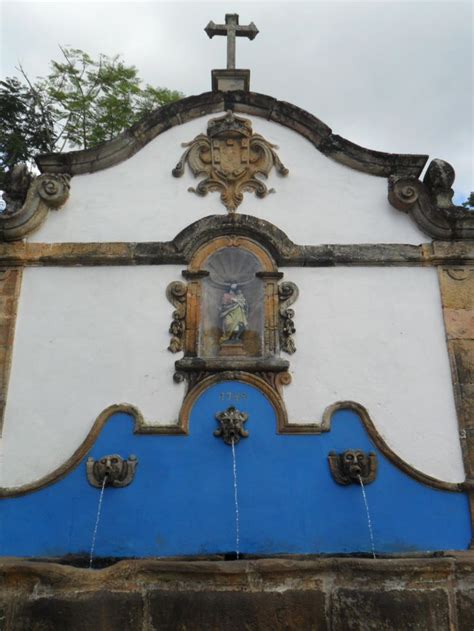 Chafariz Na Cidade Hist Rica De Tiradentes Minas Gerais Brasil