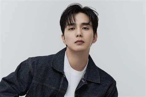 Jawaban Yoo Seung Ho Disebut Sebut Akan Main Moving Season