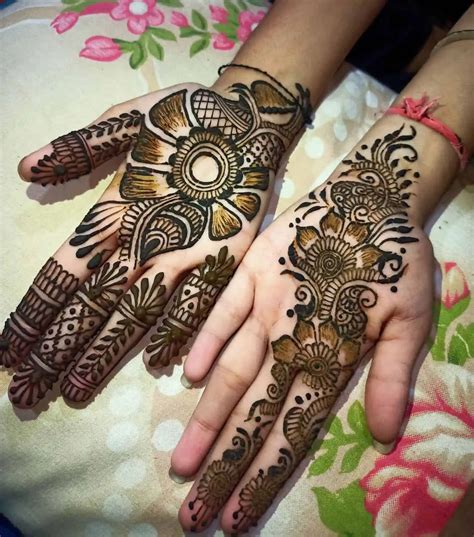 Palm Mehndi Simple Designs Perfect For All Functions