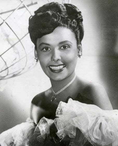 Lena Horne Obituary Lena Horne Black Hollywood Vintage Black Glamour