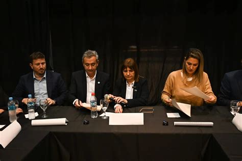 Patricia Bullrich Viaja A Santa Fe Para Apuntalar La Candidatura De