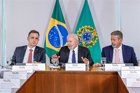 Lula Se Re Ne Lira E Pacheco Para Discutir Emendas Parlamentares