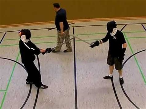 Broadsword vs Katana Sparring - YouTube