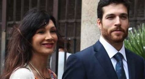 Luisa Corna si sposa a 57 anni il matrimonio con Stefano più giovane