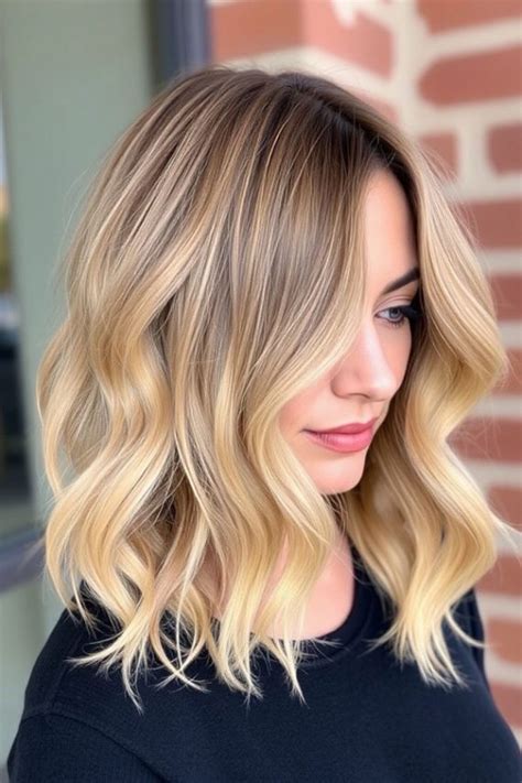 Wavy Lob Haircuts For Effortless Glamour Platinum Blonde Wavy Lob