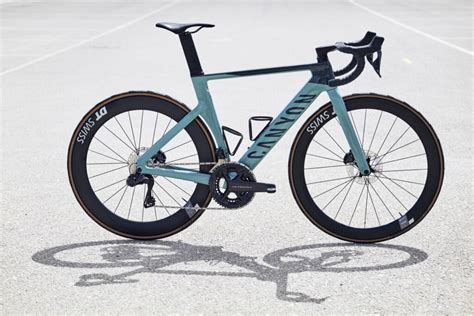 La gamme Canyon Aeroad 2022 désormais disponible Velo 101