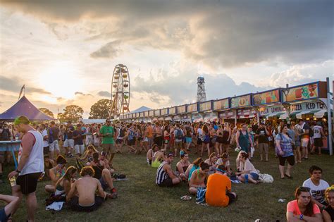 Bonnaroo 2023 Lineup Tickets Prices And Schedule Info