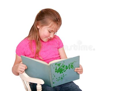 Livro De Leitura Da Menina Imagem De Stock Imagem De Jeans 3028227