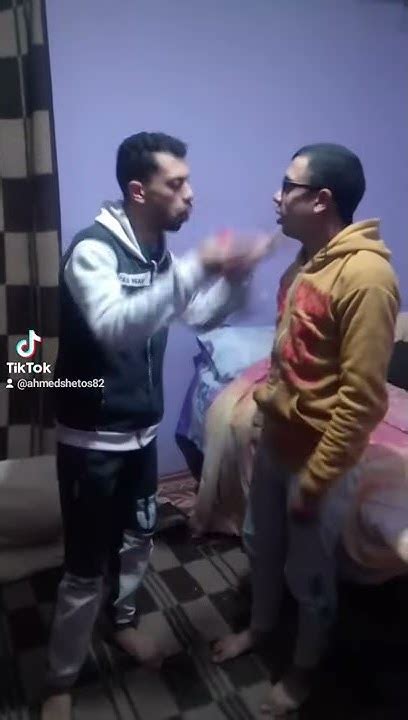 مش هشام واحمد كوميدي بتاع مسرح مصر😀😄😁🤗 مش انت كان القرد نفع نفسه😅🤣😍 ️ تسواش نامت تشوف الفيديو