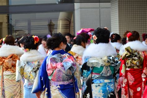 【茅ヶ崎市】祝♪♪成人式♪せっかくみんなに会えたからフォトスポットで思い出の写真を撮りませんか？ 号外net 茅ヶ崎市